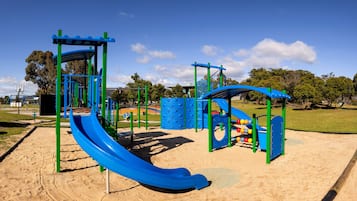 Utendørs lekeområde for barn