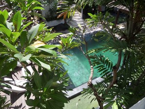 Outdoor pool - The Island Hotel Bali - Hostel (Legian)