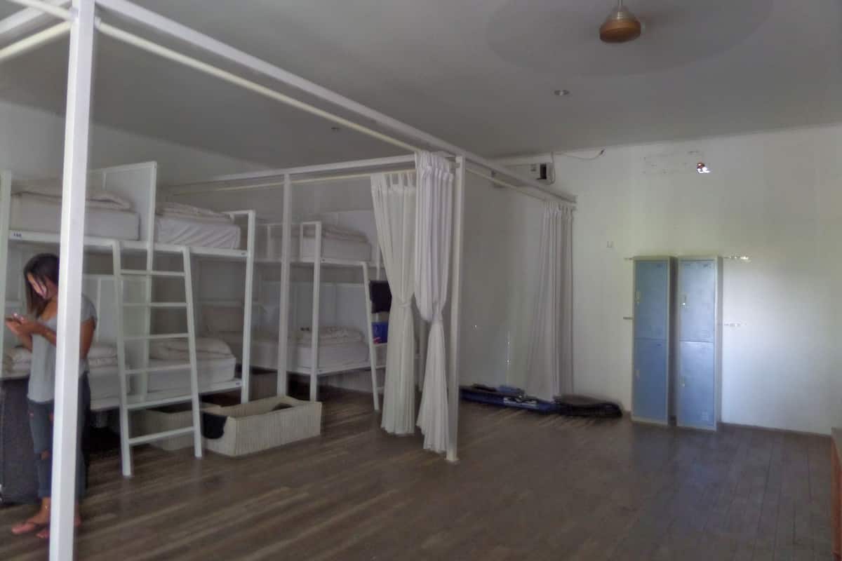 Dormitorio condiviso Deluxe, non fumatori, bagno condiviso (Deluxe Dorm) | Una cassaforte in camera, Wi-Fi gratuito