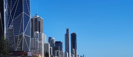 Surfing/boogie boarding