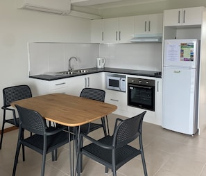Appartement, 1 chambre (Renovated) | Chambres insonorisées, fer et planche à repasser
