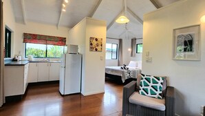 Unclassified image, 4 of 42, button - Aroa Kainga Bungalows (Rarotonga)
