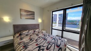 2 Storey, 2 Bedroom Unit | Free WiFi, bed sheets - Manukau Motor Lodge (Auckland)