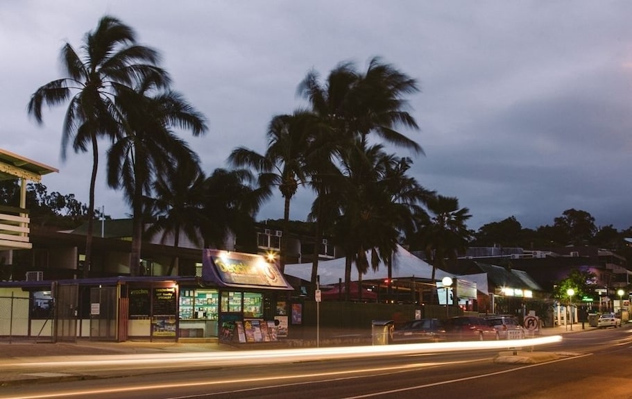 Beaches Backpackers Airlie Beach - Hostel Reviews, Deals & Photos 2026 - Expedia Beaches Backpackers Airlie Beach - Hostel Reviews, Deals & Photos 2026 - Expedia