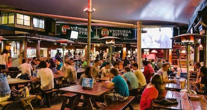 Beaches Backpackers Airlie Beach - Hostel