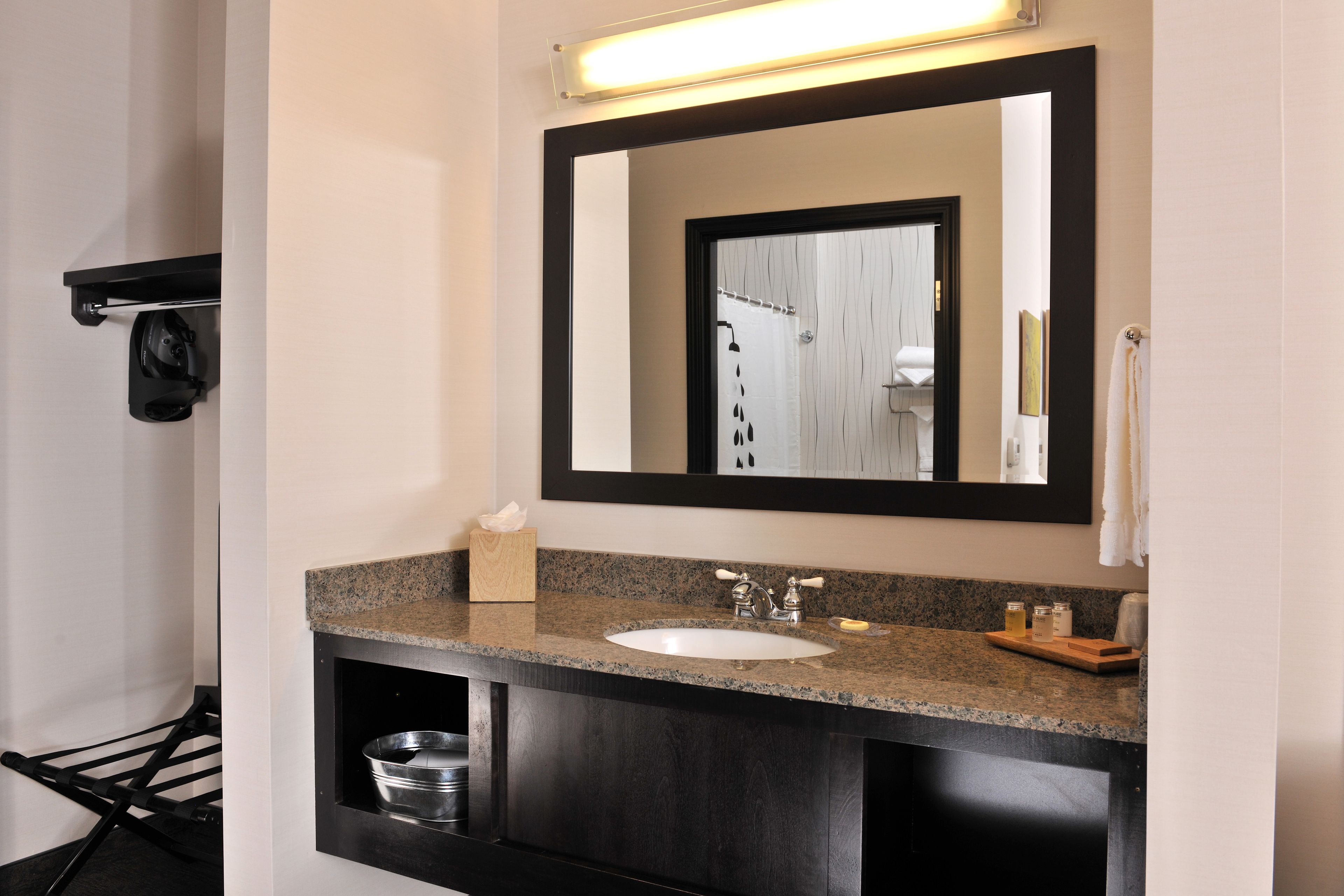 family suite | bathroom sink