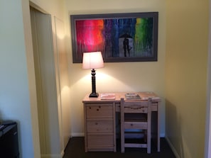Suite, 2 Bedrooms | Room amenity