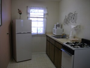 Family Suite, 1 Bedroom, Kitchen | Private kitchen | Fridge, microwave, coffee/tea maker - Caboose Motel (Durango)
