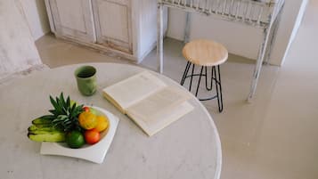 Suite | Restauration dans la chambre