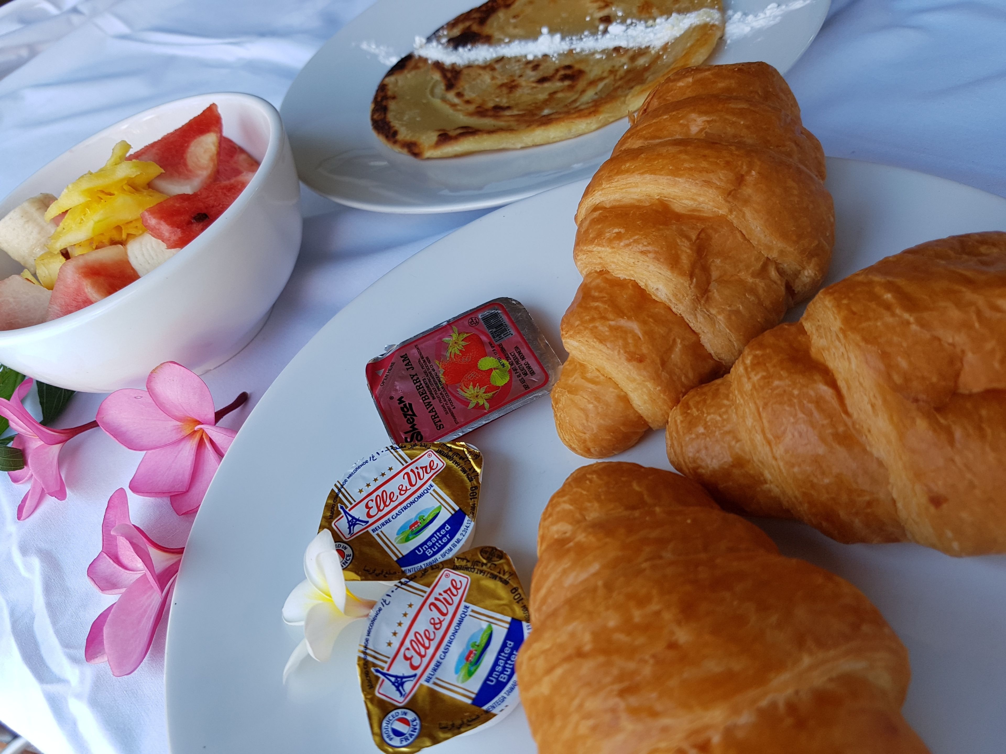 Free daily cooked-to-order breakfast