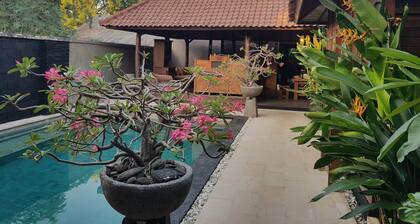 Gili Exotic Villas