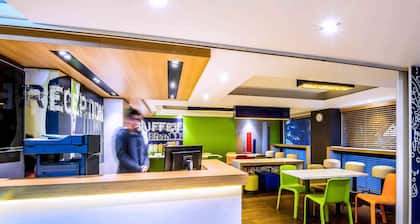 Ibis Budget St Peters
