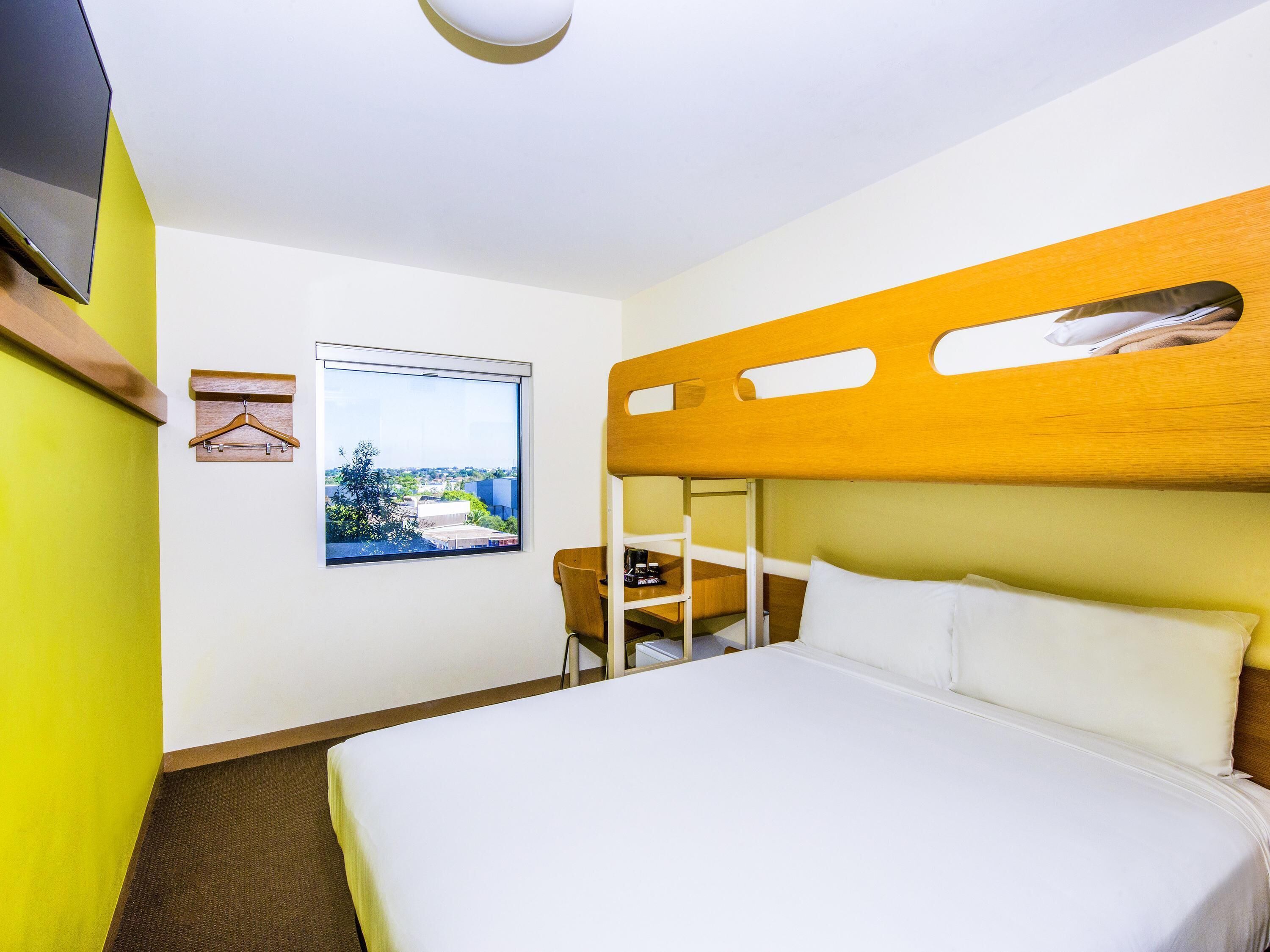 Room, Multiple Beds | 1 bedroom, Egyptian cotton sheets, premium bedding, desk