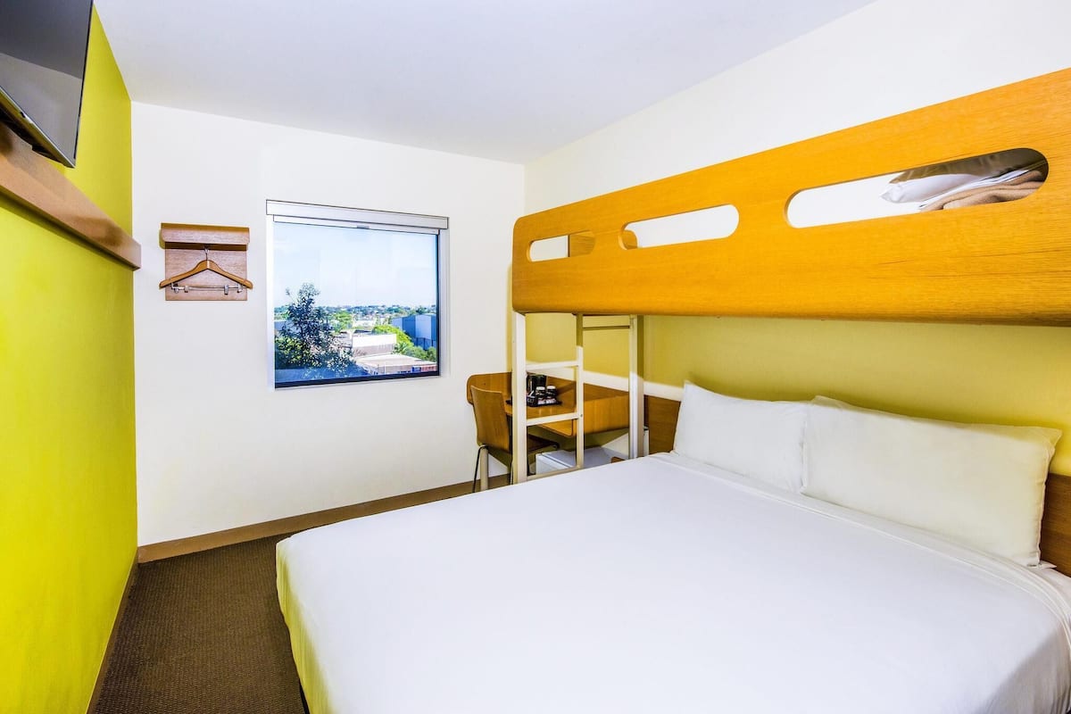 Room, Multiple Beds | 1 bedroom, Egyptian cotton sheets, premium bedding, desk