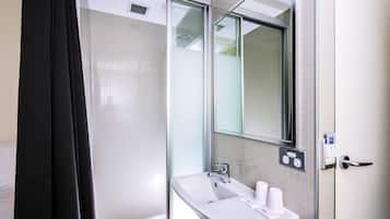 1 bedroom, Egyptian cotton sheets, premium bedding, desk