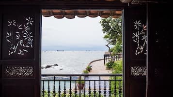 Quang cảnh ban công
