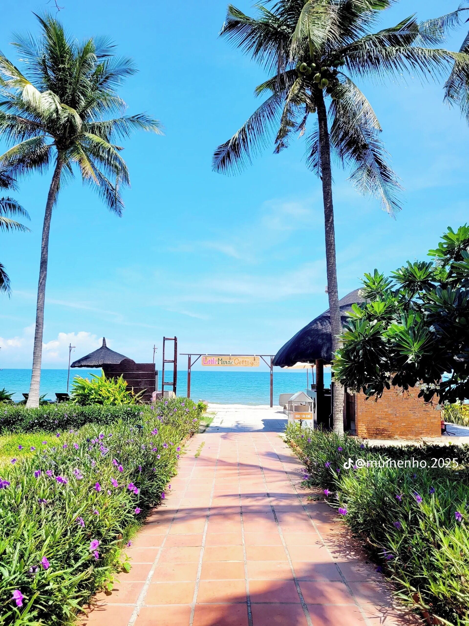 bungalow, sea view | beach/ocean view