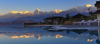 Rupakot Resort