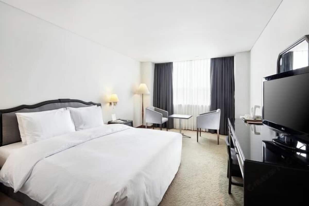 1 camera, biancheria da letto di alta qualità, copriletto in piuma