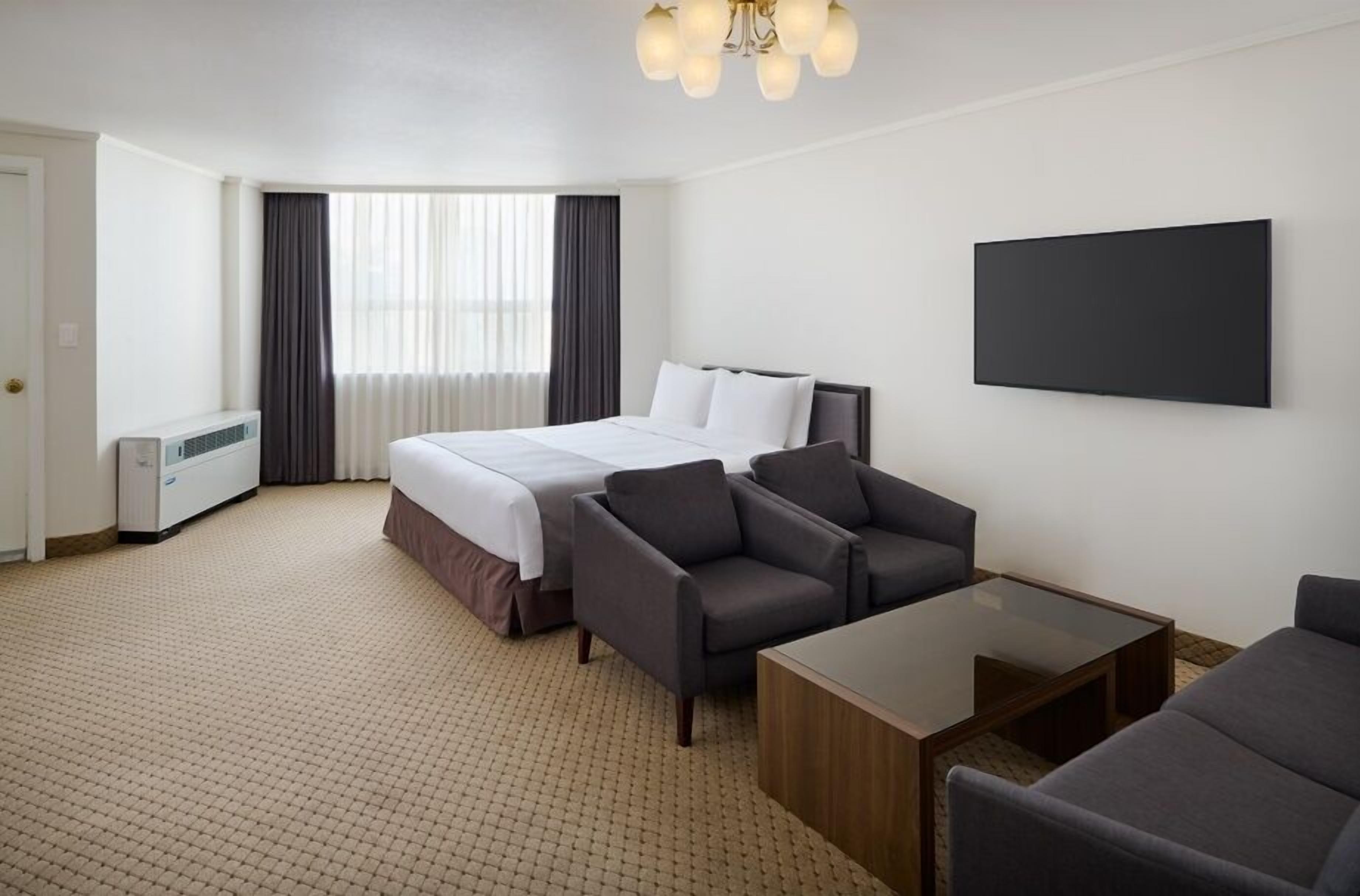 quadruple room, non smoking | 1 bedroom, premium bedding, down duvets, in-room safe