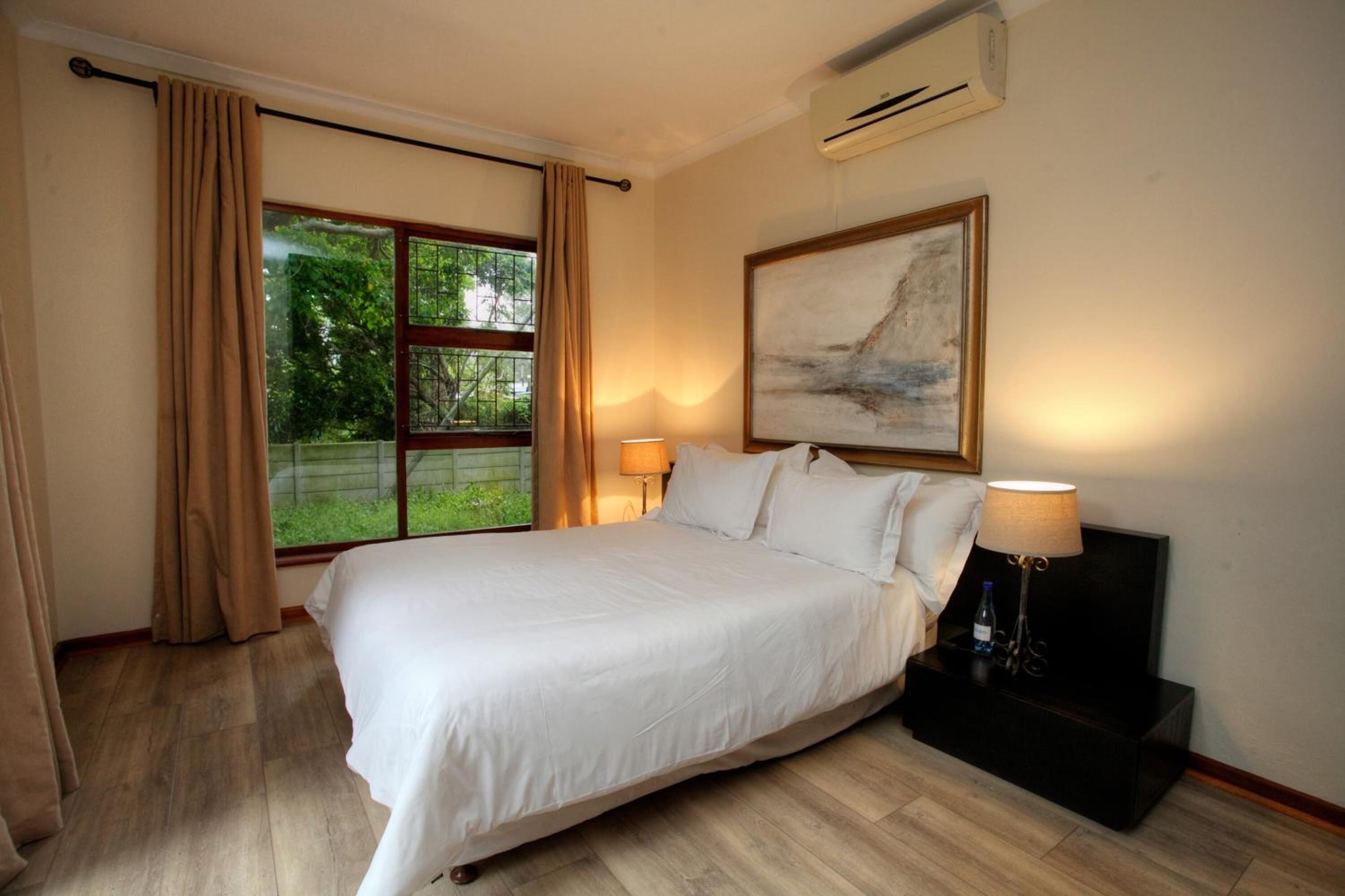 1 bedroom, premium bedding, in-room safe, soundproofing