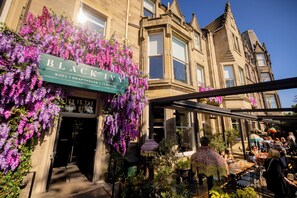 Front of property - Black Ivy Hotel (Edinburgh)
