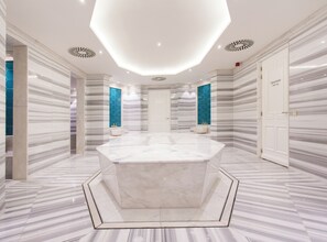 Bilik rawatan pasangan, sauna, bilik wap, mandi tangas / hammam 