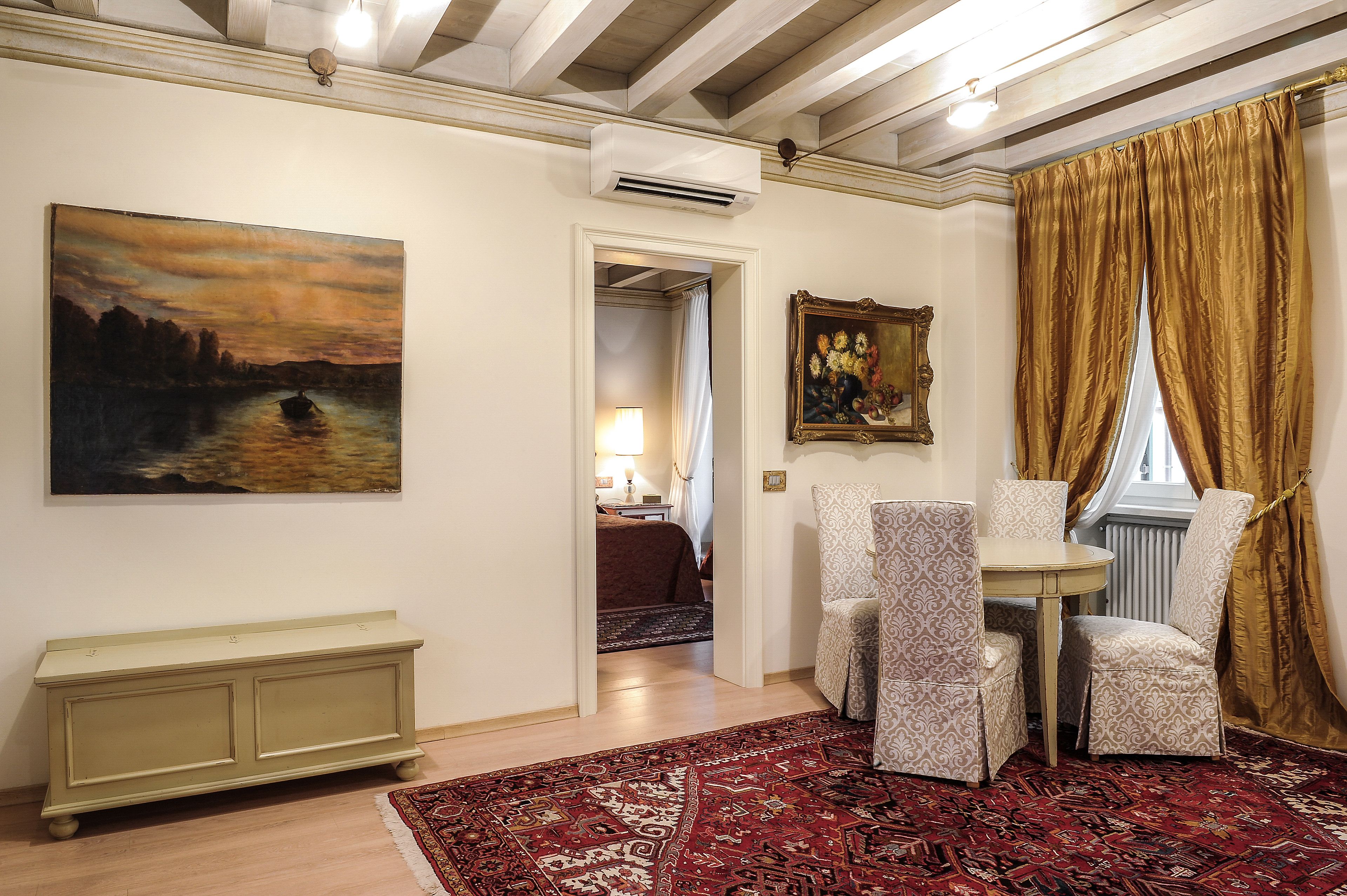 Foto - La Corte Di Giulietta