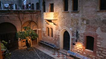 Vue depuis lâhĂ©bergement