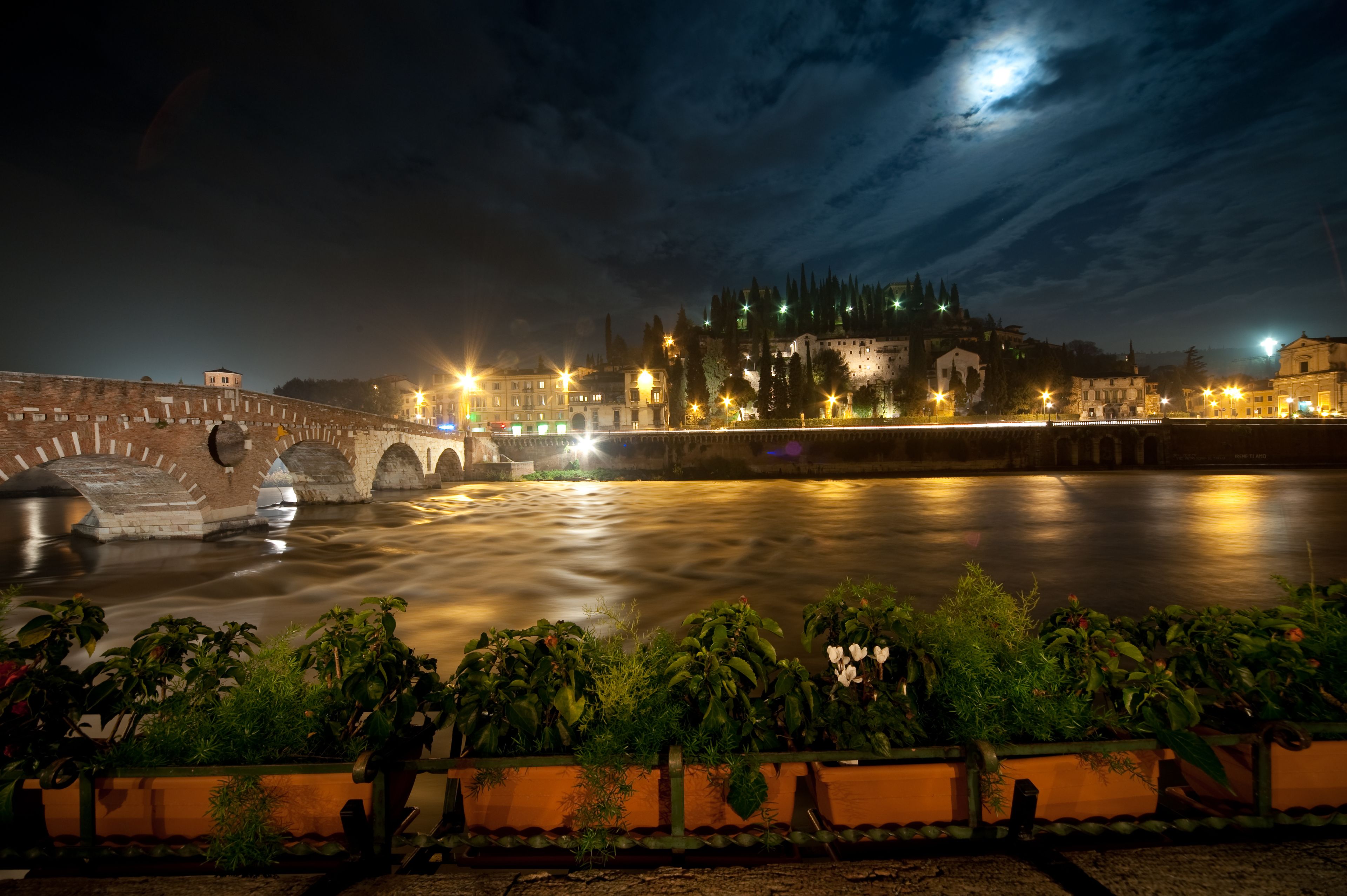 Foto - La Corte Di Giulietta