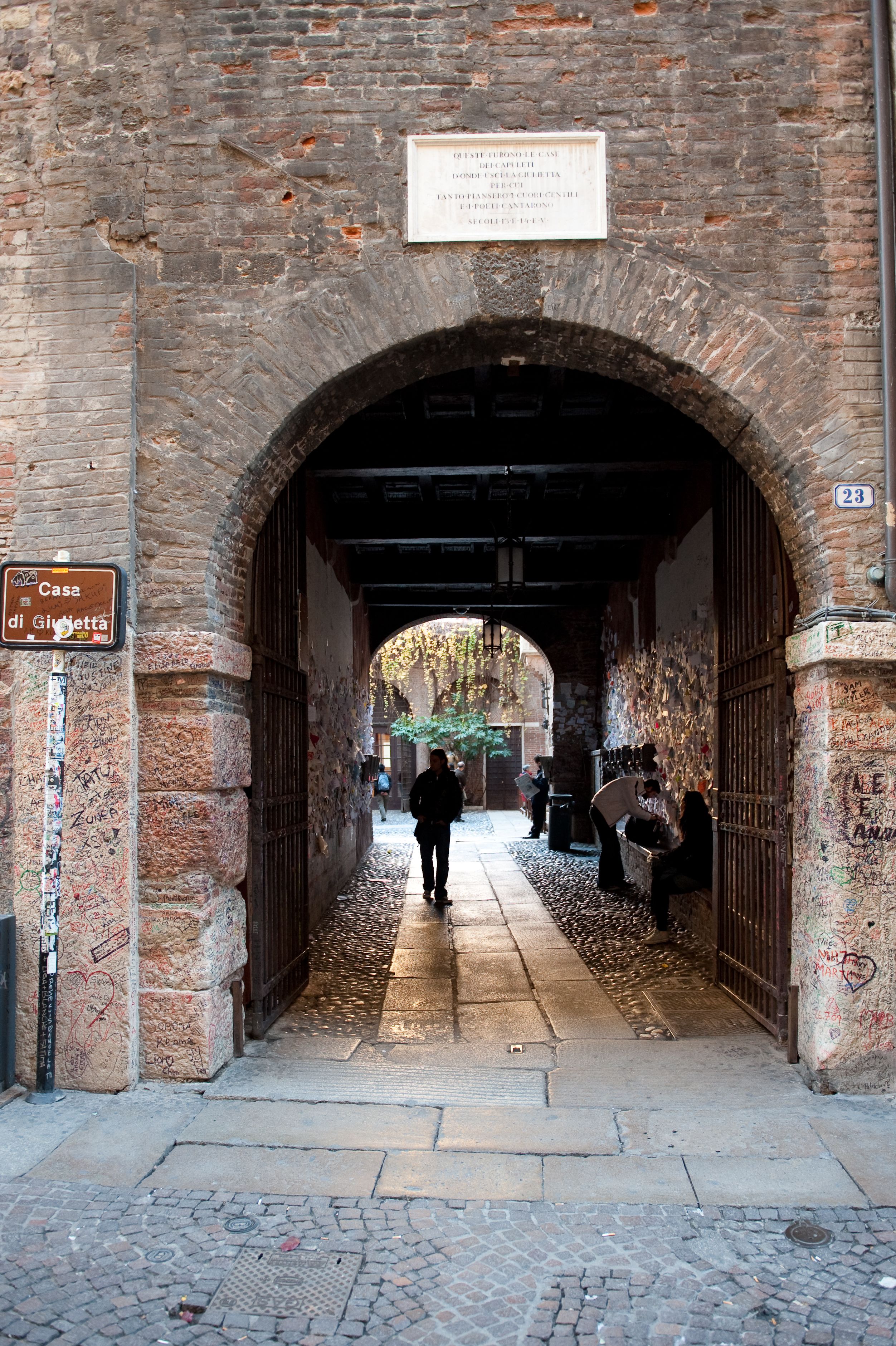 Foto - La Corte Di Giulietta