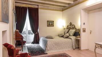 Doppia Superior (Ginevra, view on Juliet's Balcony) | Biancheria in cotone egiziano, biancheria da letto di alta qualità