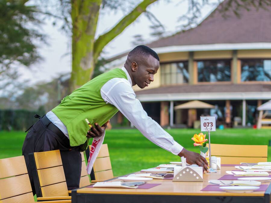 Breakfast, lunch, dinner served; African cuisine