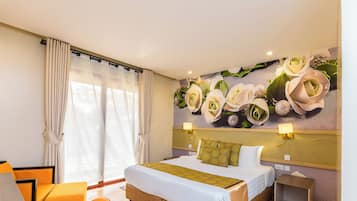 Minibar, in-room safe, desk, soundproofing