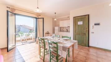 Apartemen, 1 kamar tidur | Dapur pribadi | Lemari es, microwave, kompor, dan ketel listrik