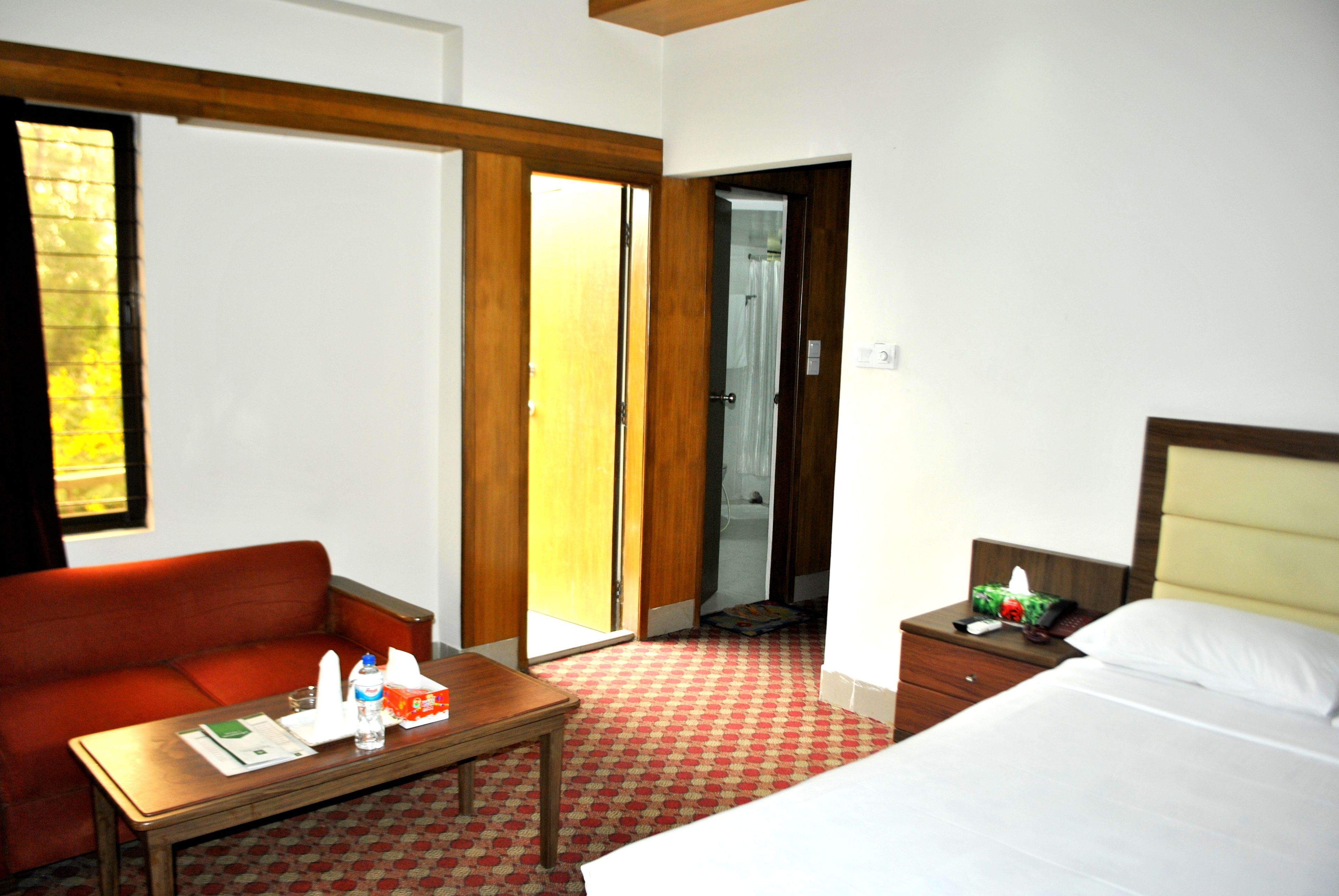 superior deluxe room | 1 bedroom, premium bedding, down duvets, select comfort beds