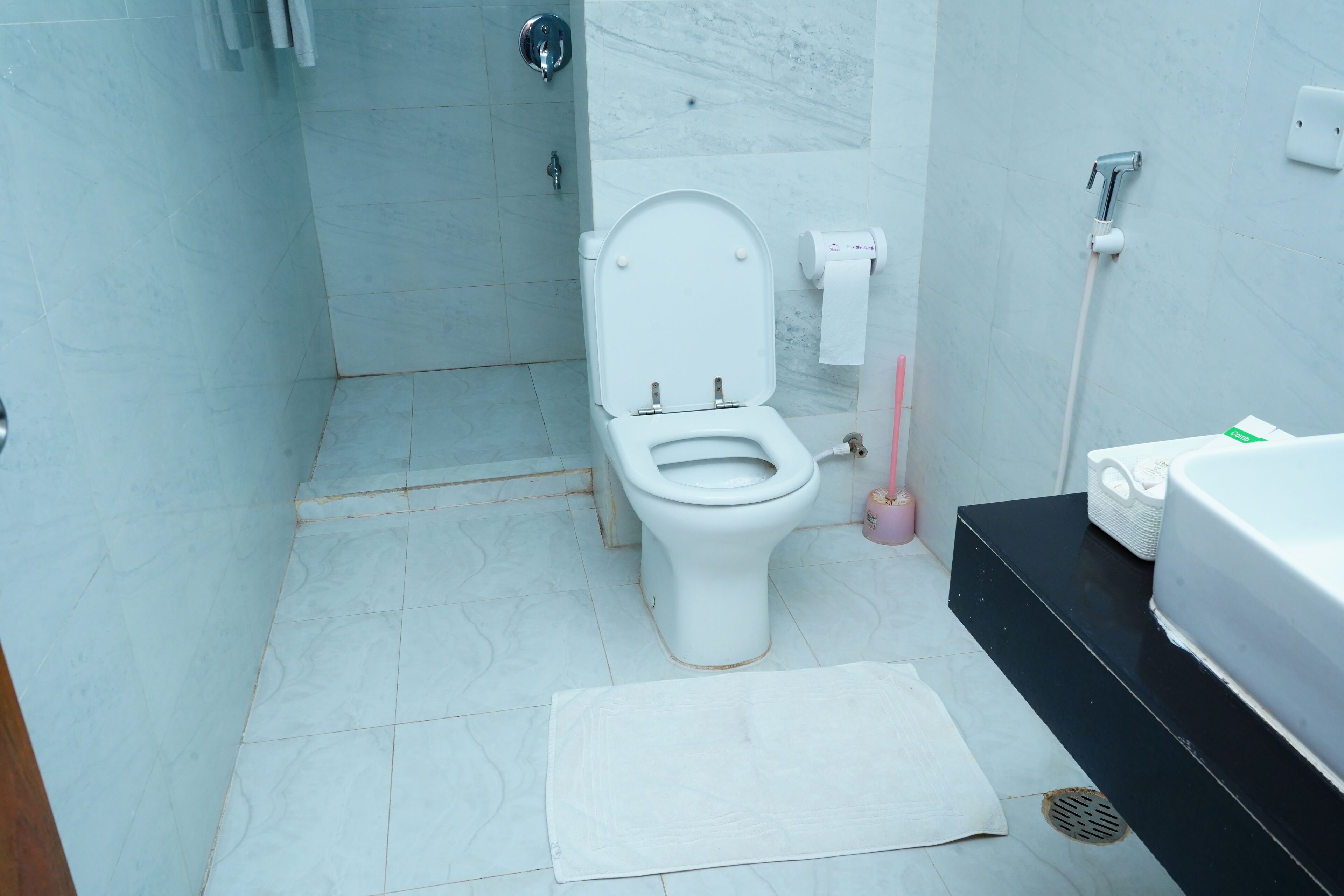 rainfall showerhead, free toiletries, hair dryer, bathrobes