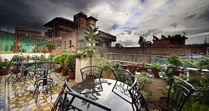 Hotel Osho Home