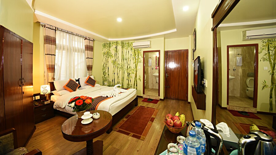 Hotel Osho Home