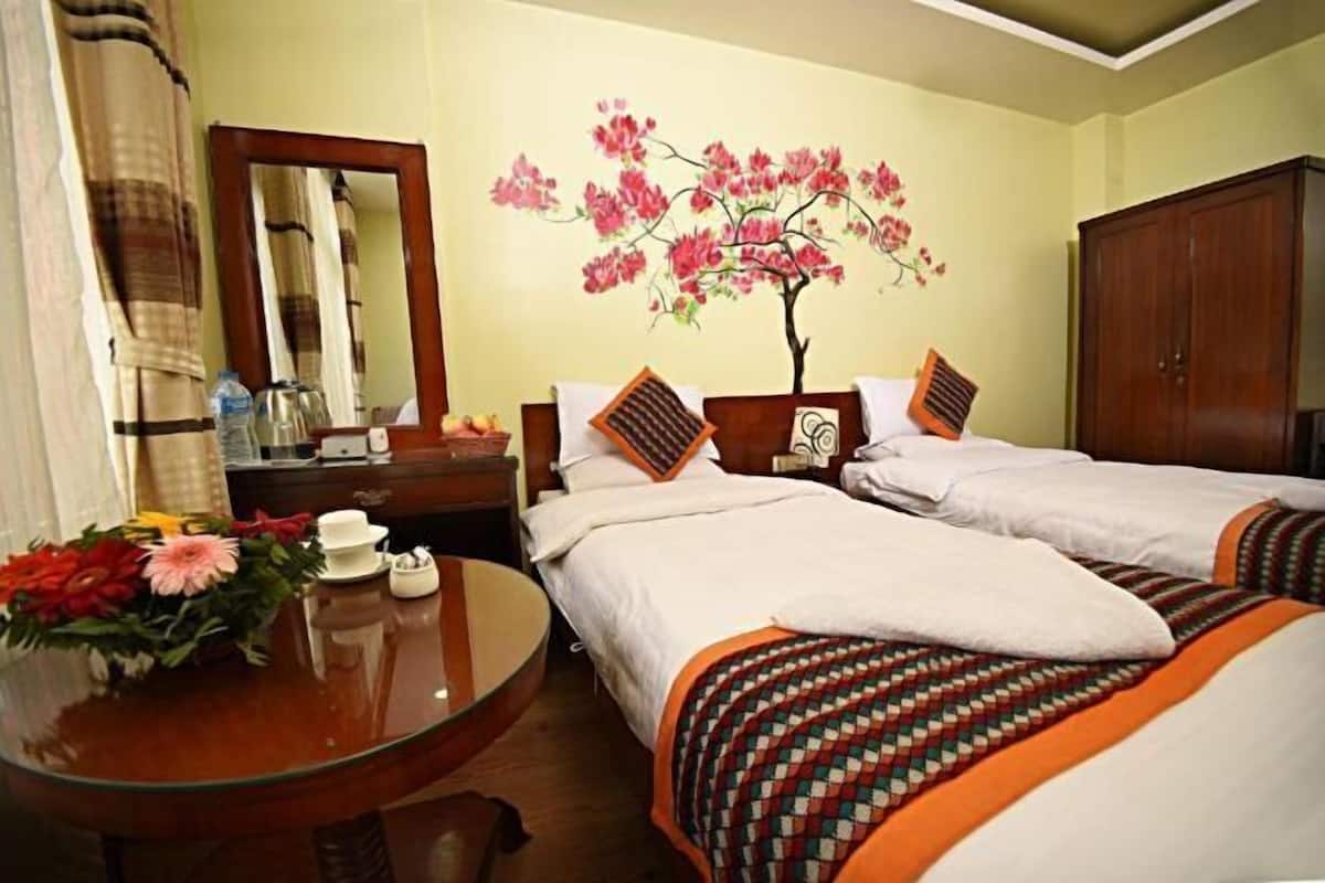 Premium bedding, in-room safe, soundproofing, iron/ironing board