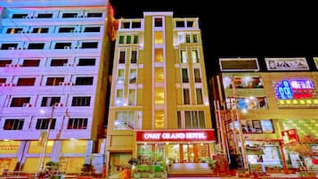 Front of property – evening/night