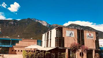 ์๋ฐ ์์ค ์ ๋ฉด