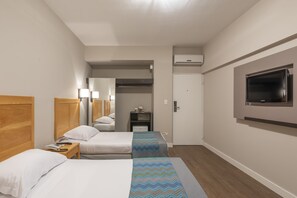 Minibar, in-room safe, blackout curtains, soundproofing - Monreale Express Glicério Campinas (Campinas)