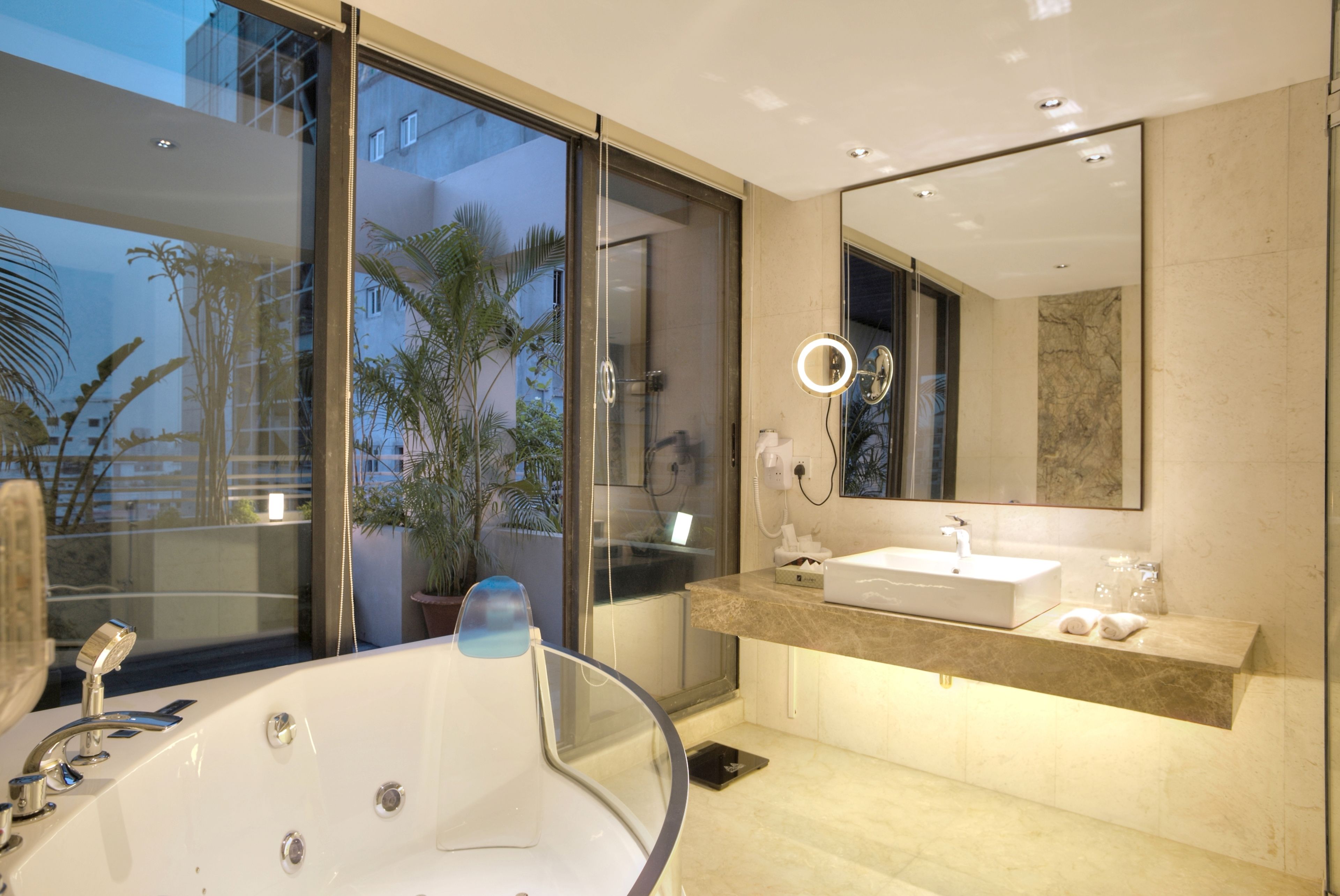 separate bathtub and shower, free toiletries, hair dryer, slippers