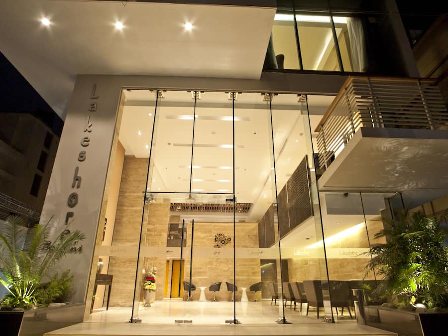 Façade de lâhĂ©bergement - soirĂ©e/nuit