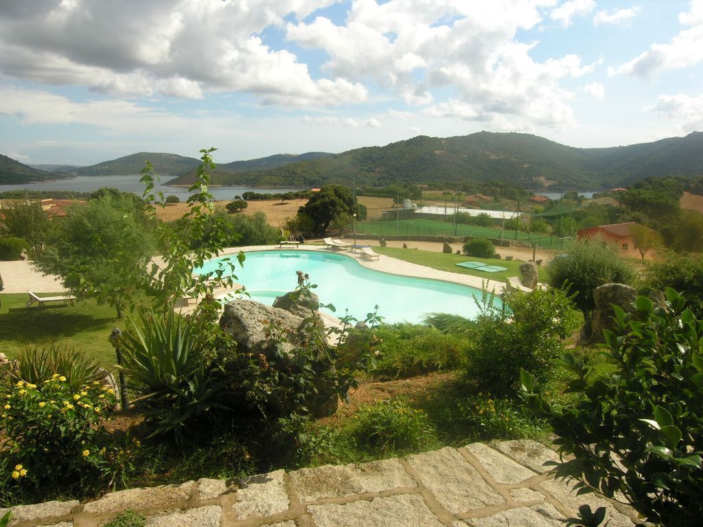 Seasonal outdoor pool, pool umbrellas, sun loungers