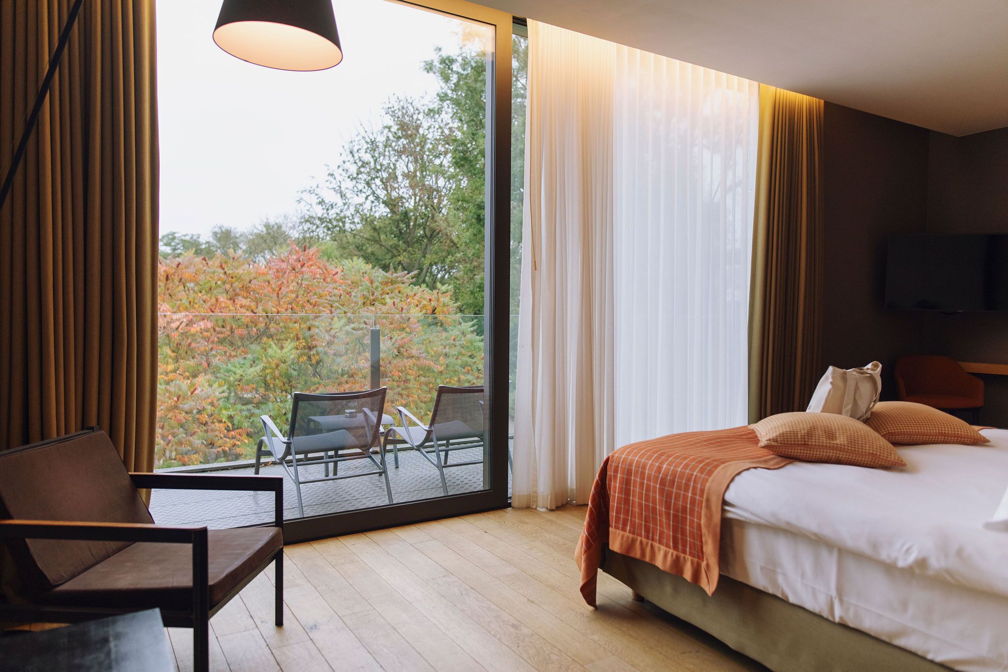 Suite Panoramique | Literie de qualité supérieure, coffres-forts dans les chambres, bureau