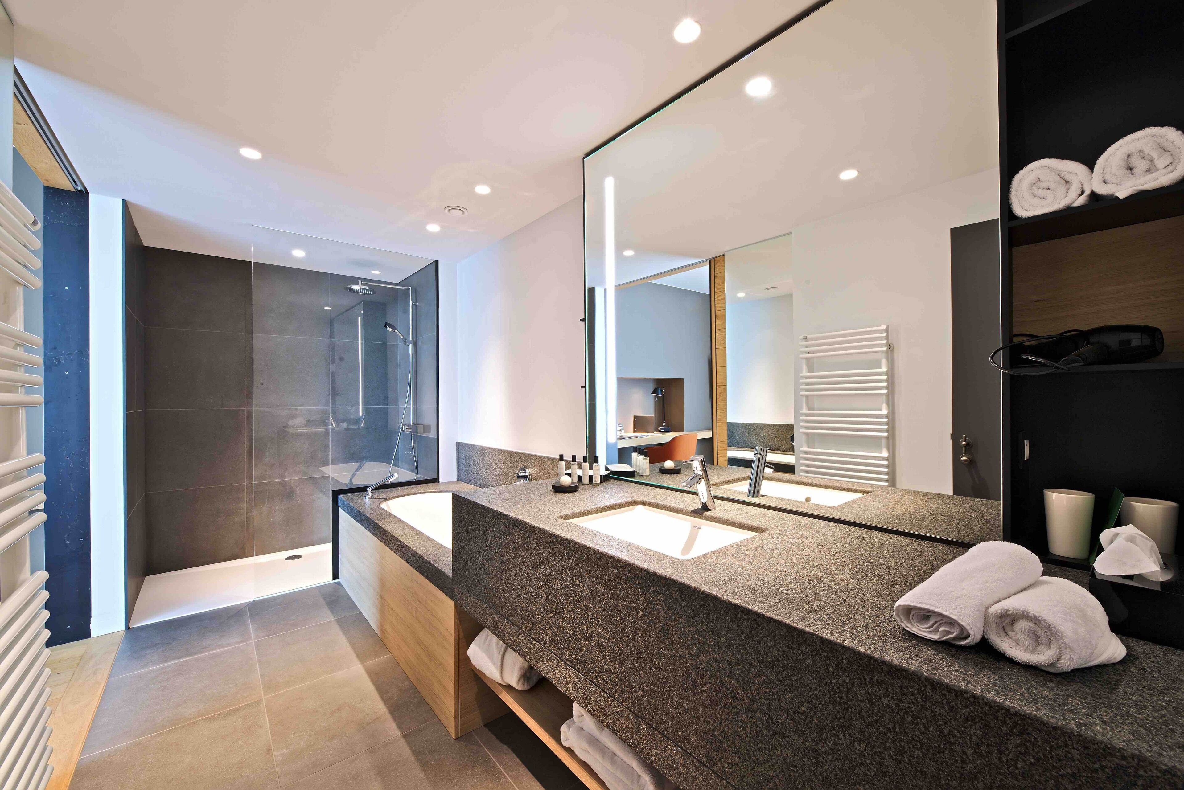 panoramic suite | bathroom | separate bathtub and shower, free toiletries, hair dryer, bathrobes