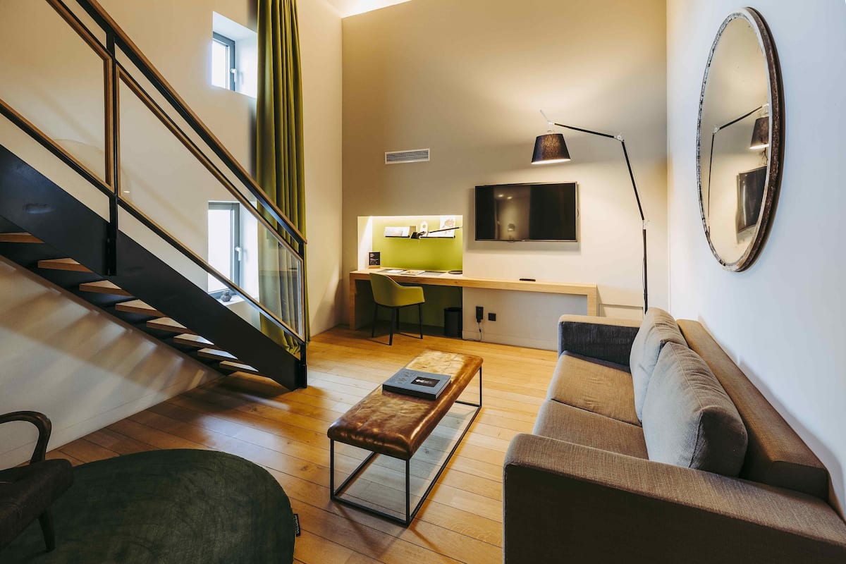 family duplex, 1 double bed | 1 bedroom, premium bedding, in-room safe, desk