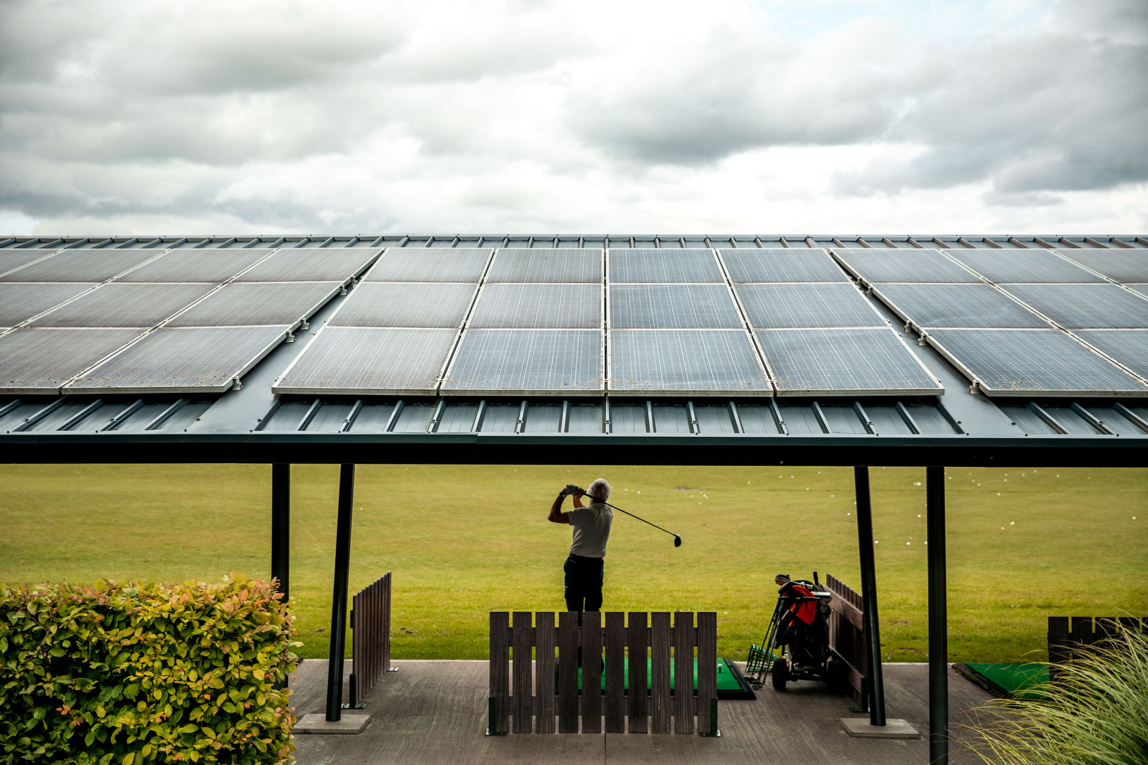 indoor golf driving range